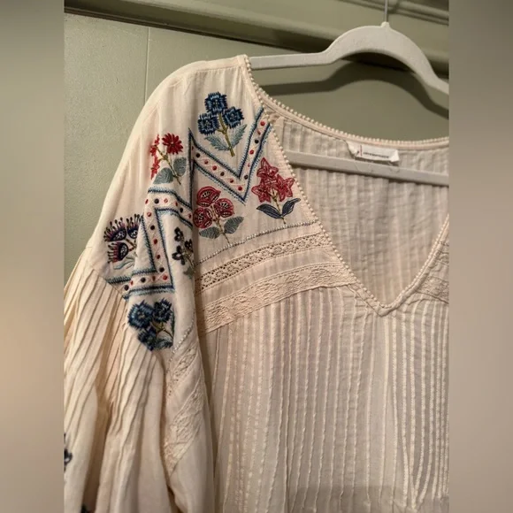 Anthropologie Women’s Ivory Boho Embroidered Blouse Top Size XL Like New! - Picture 4 of 10